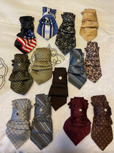 Load image into Gallery viewer, Twisted Necktie